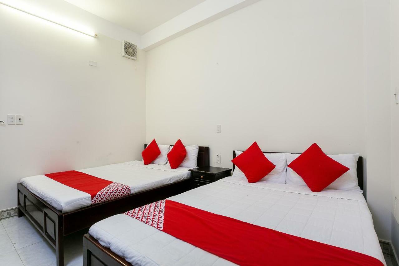 Oyo 117 Gina Hotel Danang Exterior photo