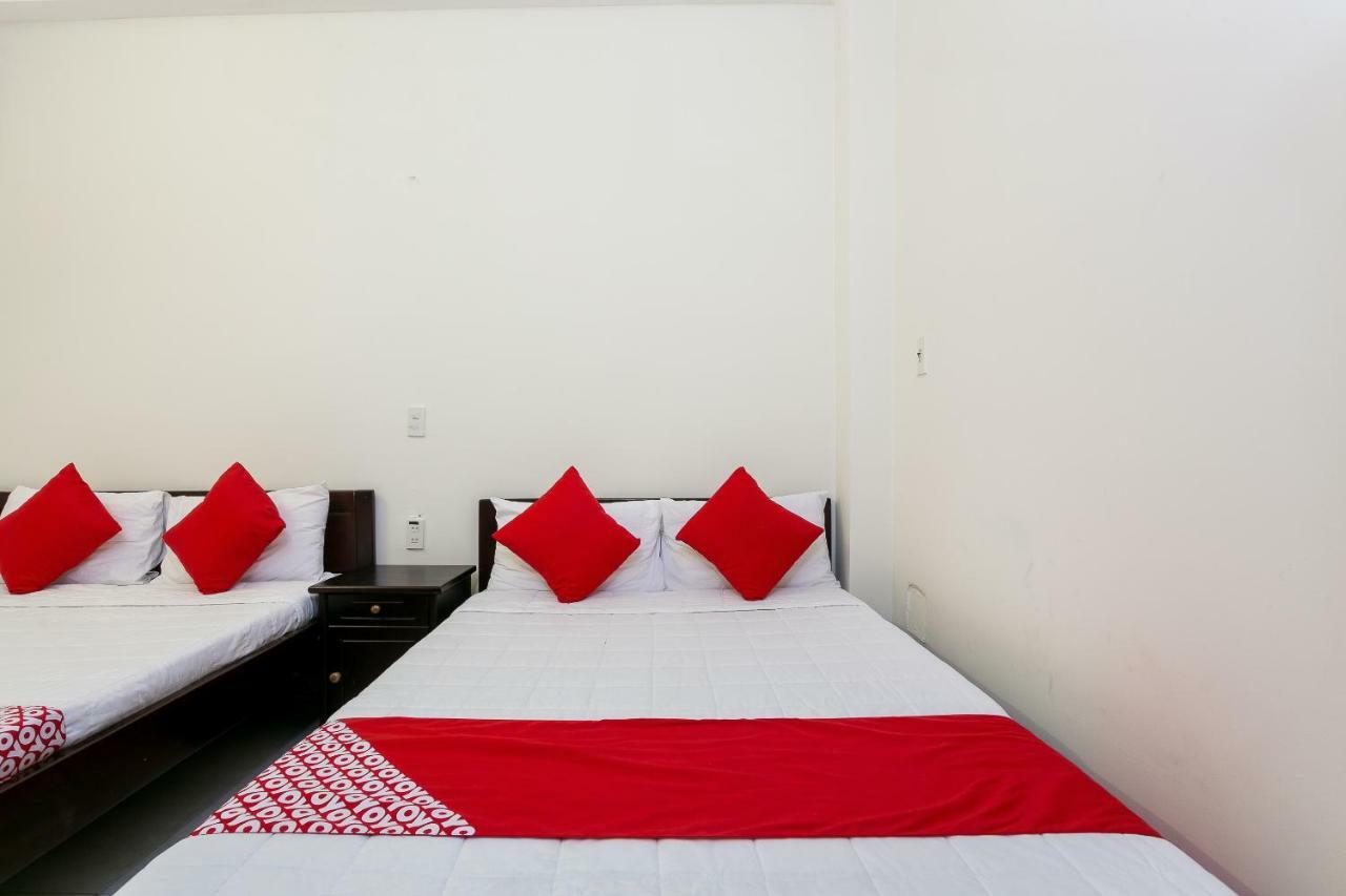 Oyo 117 Gina Hotel Danang Exterior photo