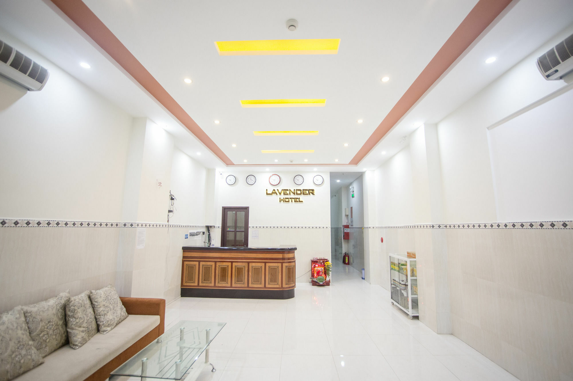 Oyo 117 Gina Hotel Danang Exterior photo